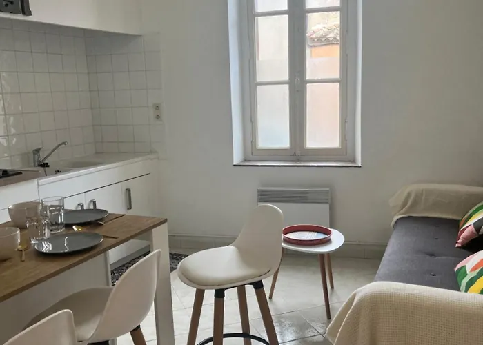 Διαμέρισμα Aux 138 Bis